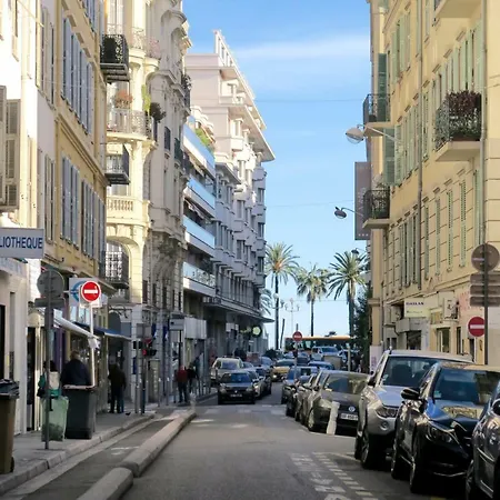Promenade Sur Les Toits